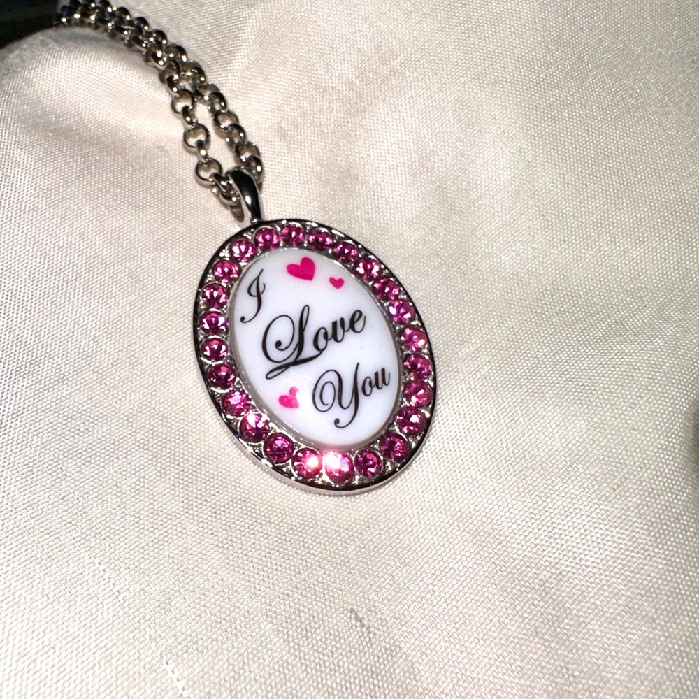 I LOVE YOU Pink Crystal Pendant Necklace 🩷 #parishilton #2000s #y2k